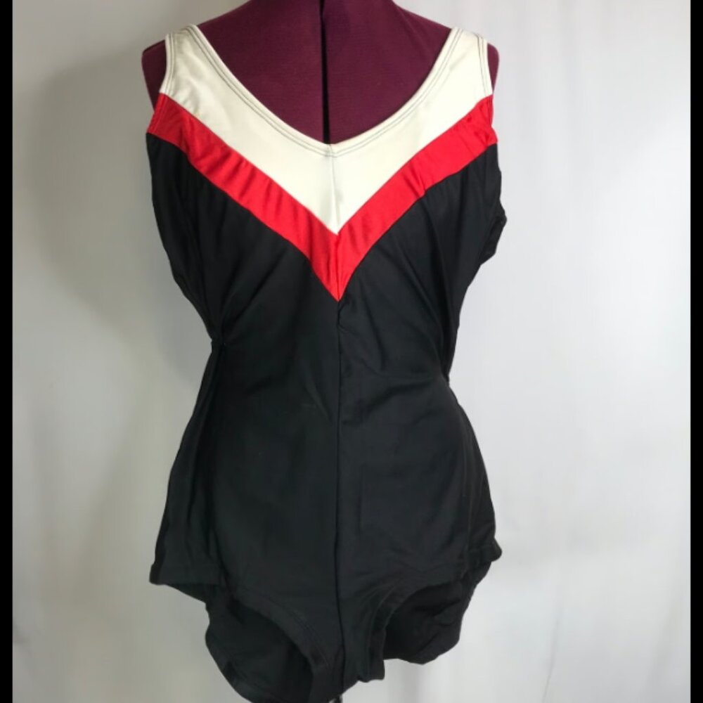 Vintage Swimsuit Modest Leg Aruba 16